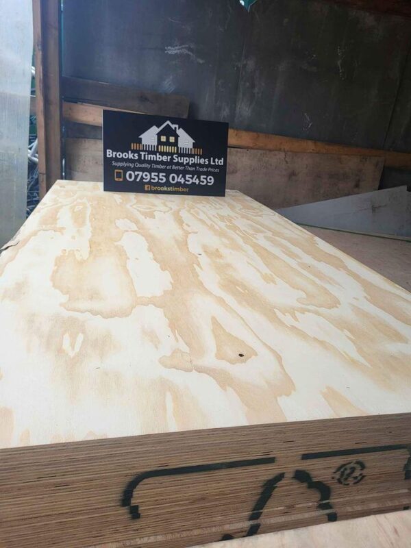 Elliotis Pine Plywood