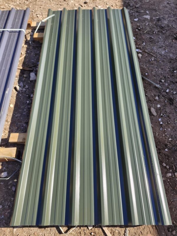 Juniper Green Metal Roof Sheet BOX